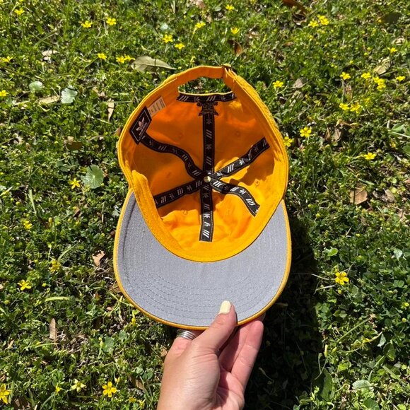 Adidas Originals Relaxed Fit Strapback Casual Style Hat ☆ - Picture 2 of 6